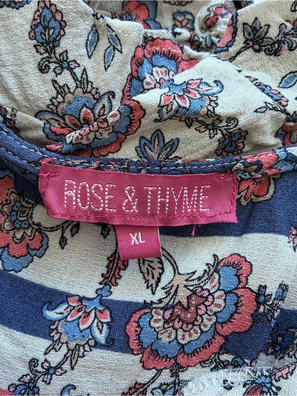Floral boho top - Picture 7 of 8